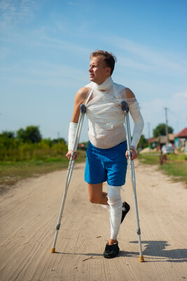 A man in crutches